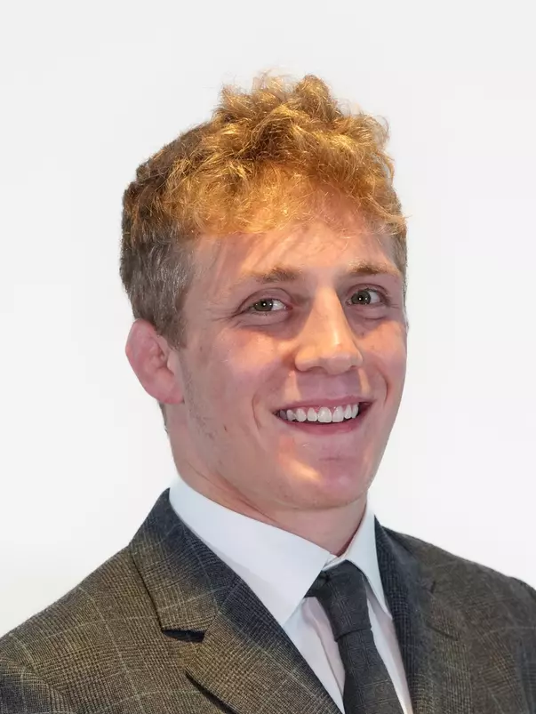 Abe Pomeroy Headshot