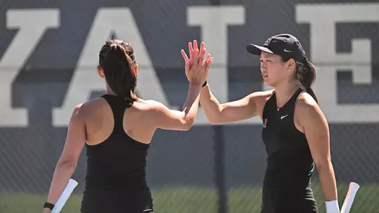 Women's Tennis Claims Three Wins on Day Two of Bulldog Invite