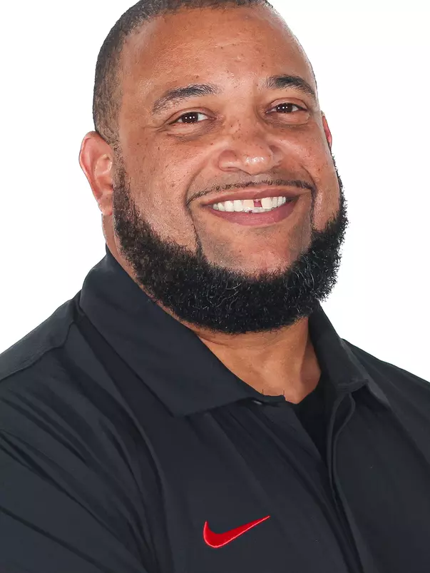 Edwards-Headshot-2025