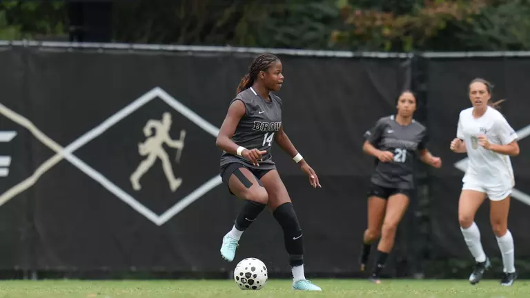 Shell Signs Professional Contract With SCU Torreense Feminino