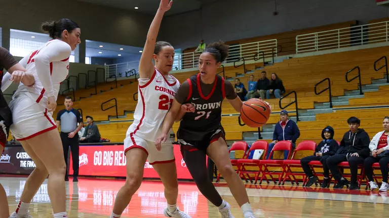 Women’s Basketball Tops Cornell 64-48 for Fifth-Straight Win, Third Ivy