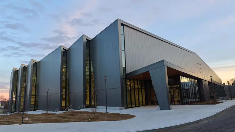 Brown University Unveils State-of-the-Art Indoor Turf Complex