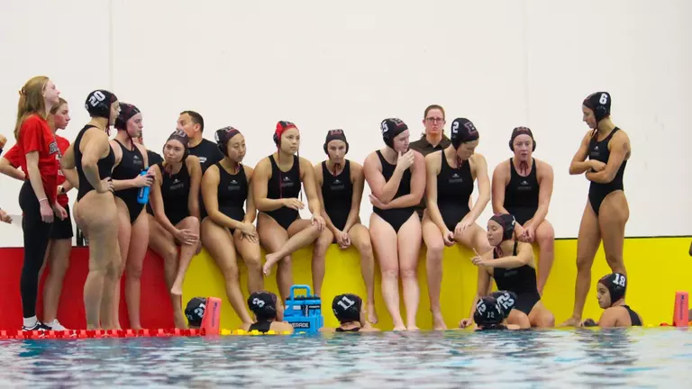 Women's Water Polo Splits Day One of Princeton Invite