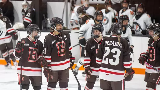 Women's Hockey Huddle Princeton