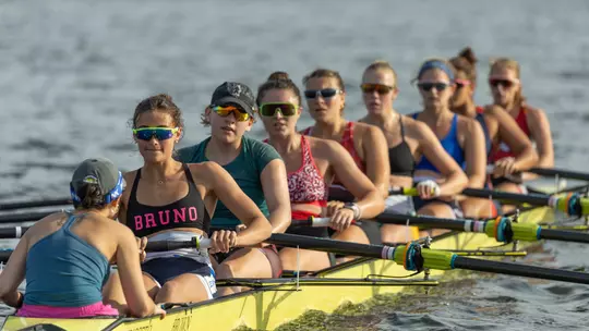 Women's Crew Releases 2026 Spring Schedule