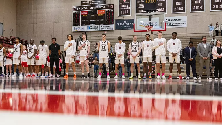 Men’s Basketball Visits Yale on Friday