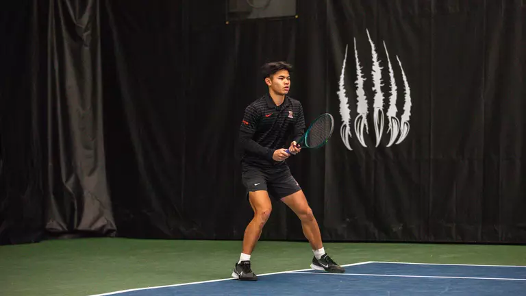 Doubles Sweep Guides Men’s Tennis Over Navy
