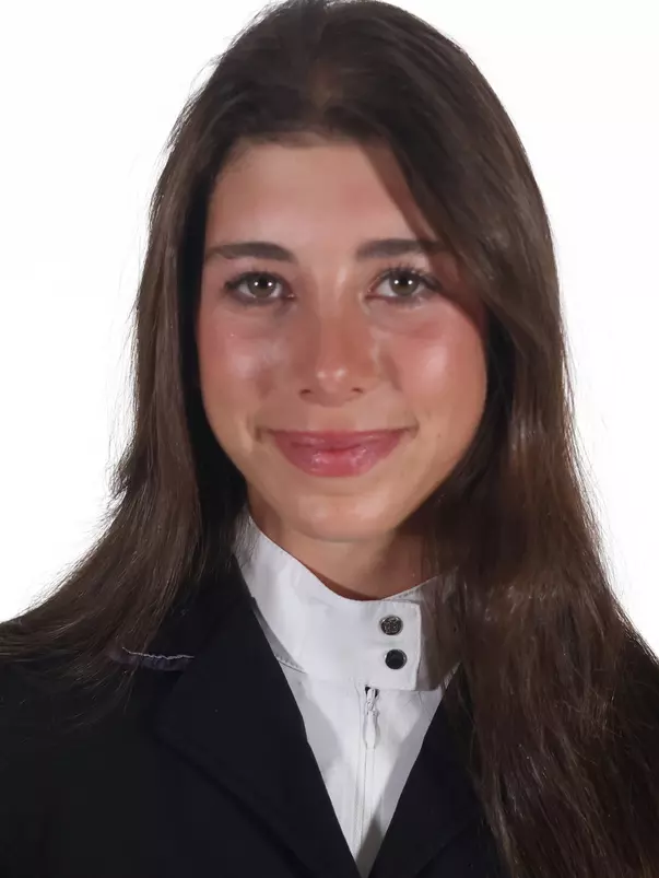 Clara Propp headshot