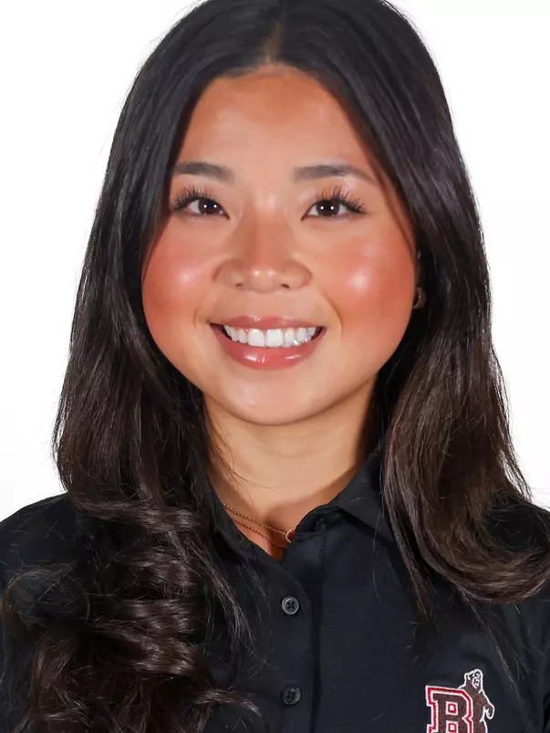 Claire Zhong headshot