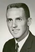 Earl Yestingsmeier