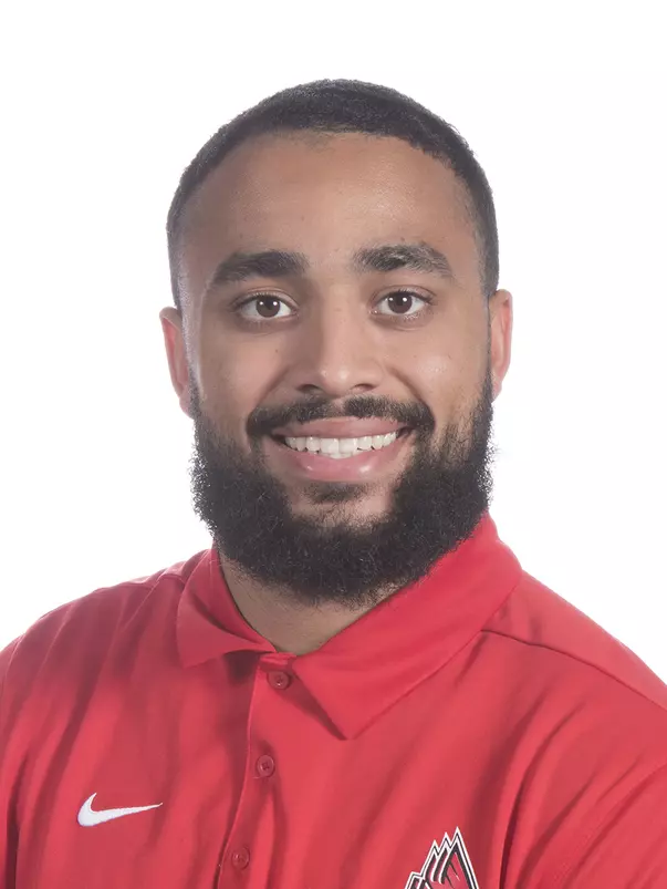 2018 squad, portraits, players, coaches and staff.