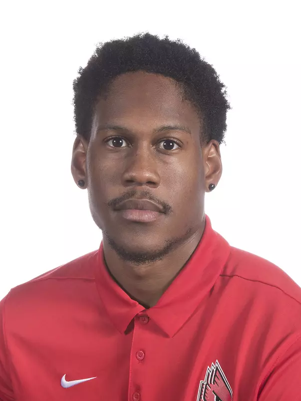 2018 squad, portraits, players, coaches and staff.