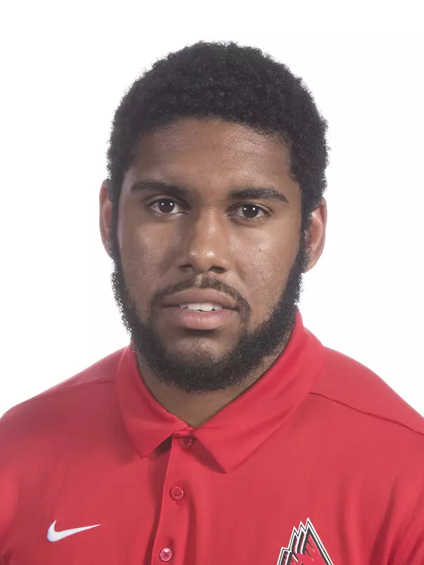 2018 squad, portraits, players, coaches and staff.