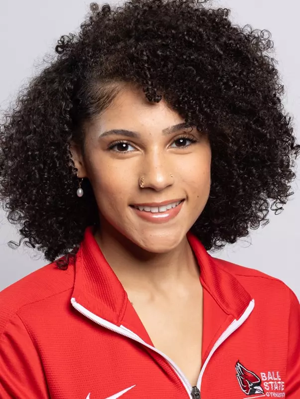 Victoria Henry Head Shots