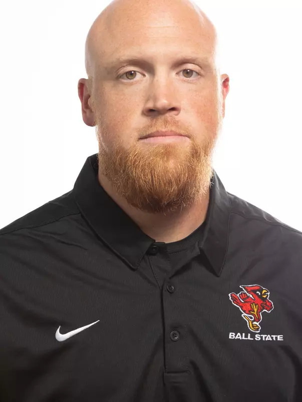 MC-56779 2023 Football Headshots