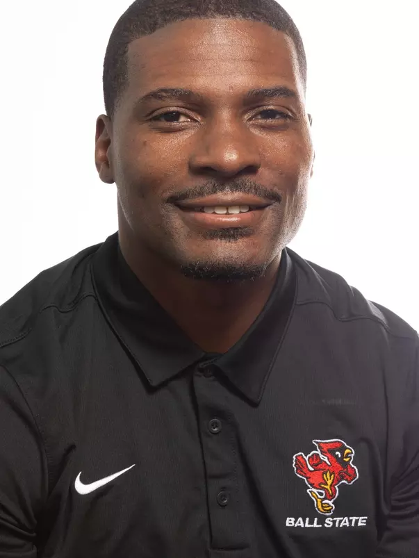 MC-56779 2023 Football Headshots