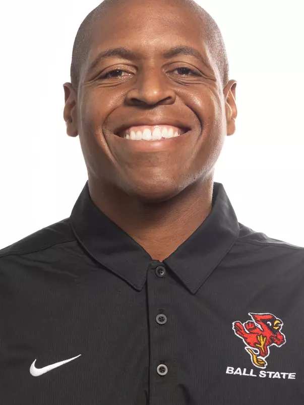 MC-56779 2023 Football Headshots