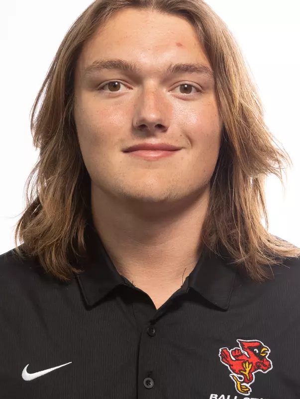 MC-56779 2023 Football Headshots