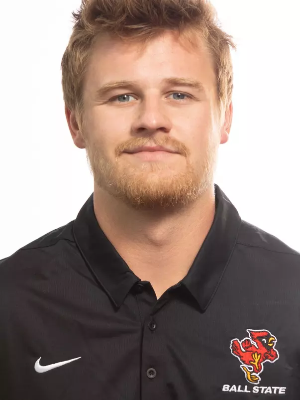 MC-56779 2023 Football Headshots