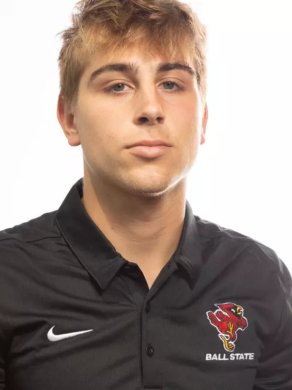 MC-56779 2023 Football Headshots