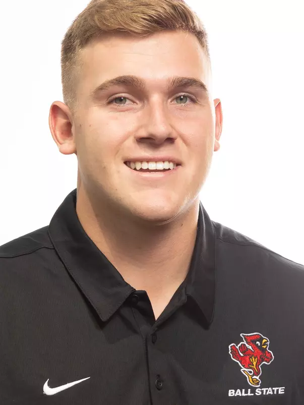 MC-56779 2023 Football Headshots