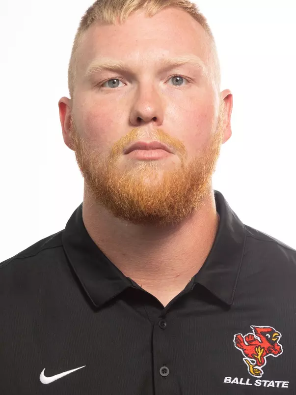 MC-56779 2023 Football Headshots