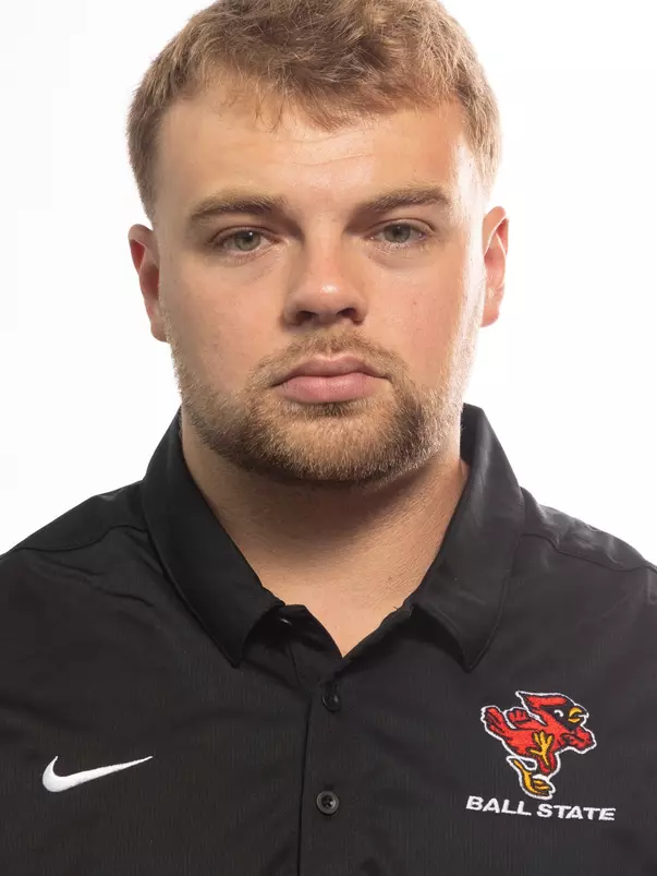 MC-56779 2023 Football Headshots