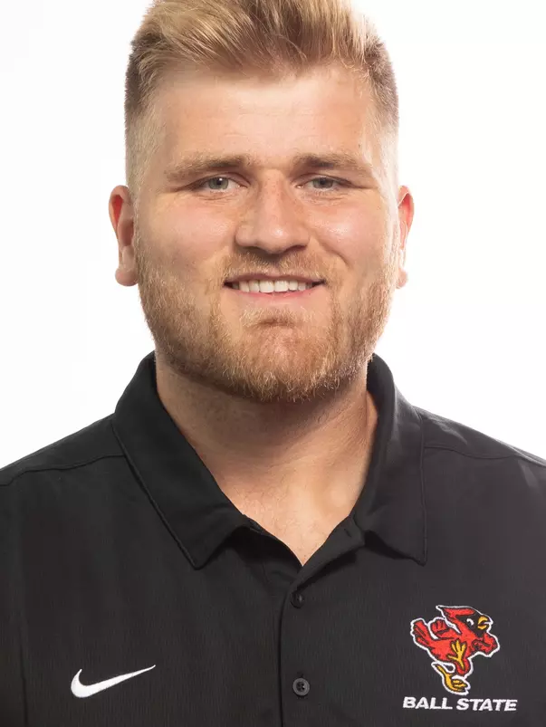 MC-56779 2023 Football Headshots