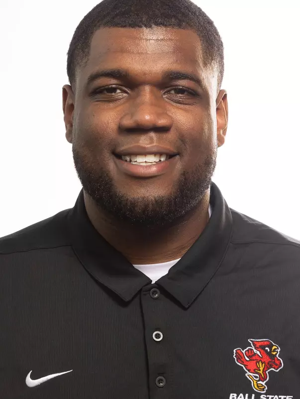 MC-56779 2023 Football Headshots