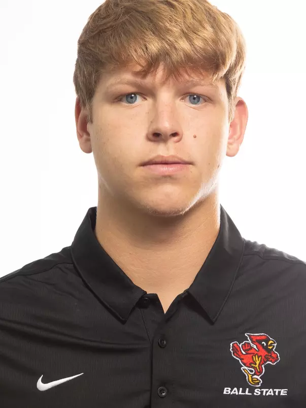 MC-56779 2023 Football Headshots