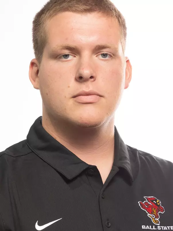 MC-56779 2023 Football Headshots