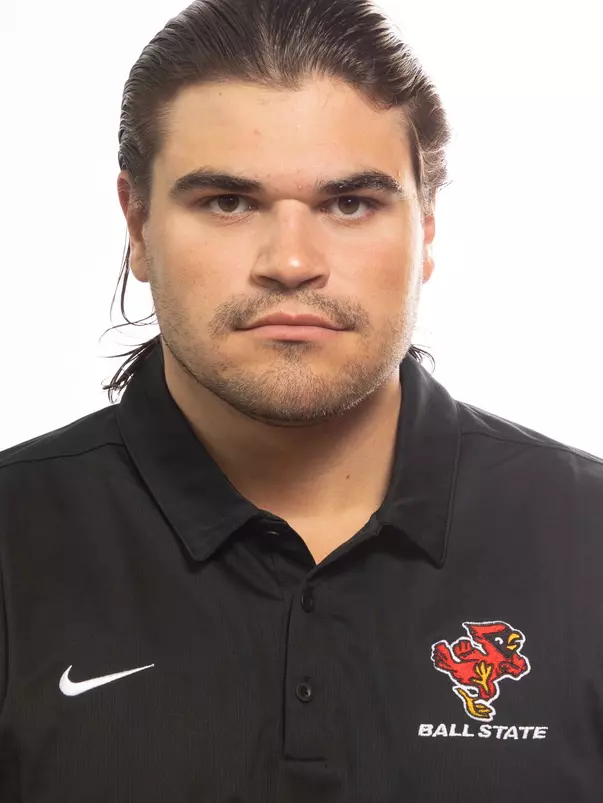 MC-56779 2023 Football Headshots