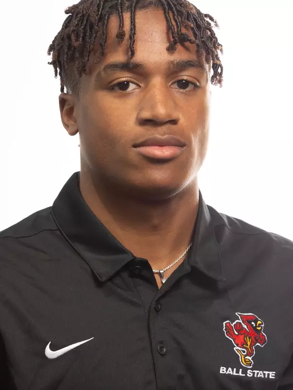 MC-56779 2023 Football Headshots