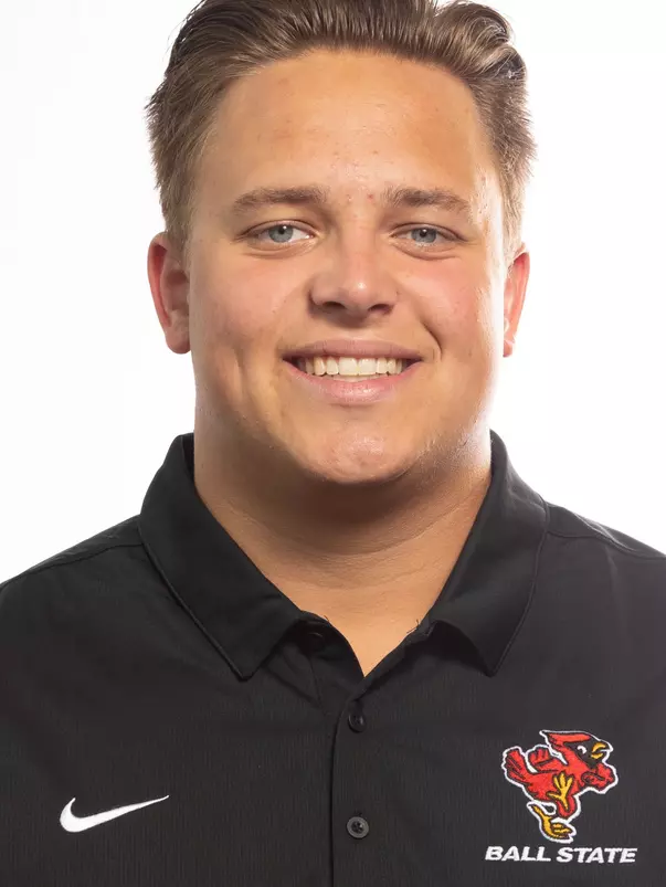 MC-56779 2023 Football Headshots