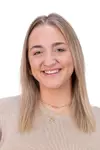 Elizabeth Kanzeg Headshot