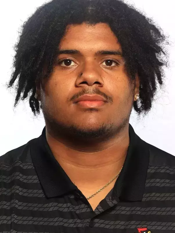 Isaac Lucas headshot