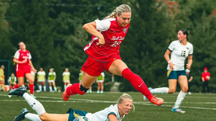 Kaelyn Valleau vs Kent State