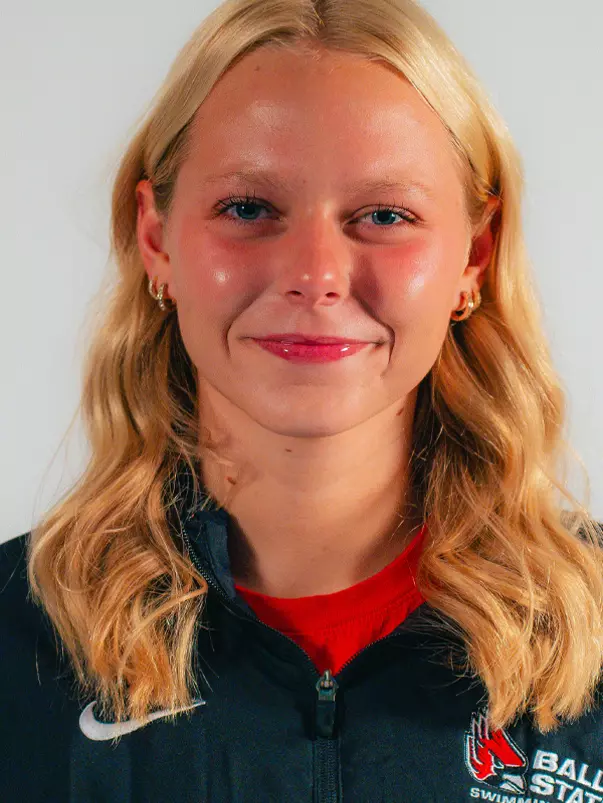 Addy Czarnecki Head Shot