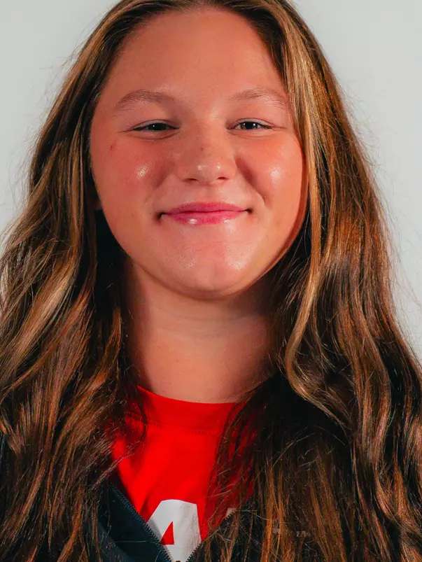 Savannah Farlee Head Shot