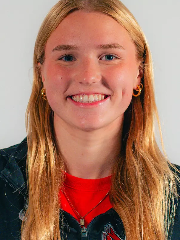 Eeva-Liisa Gibson Head Shot