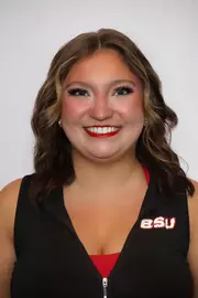 Ellie Ewing_Headshot