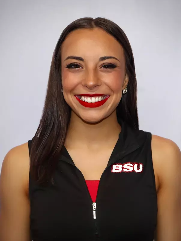 Maliah Adams_Headshot