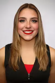 Rachel Waechter_Headshot