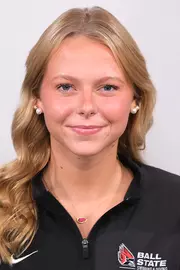 Addy Czarnecki Headshot