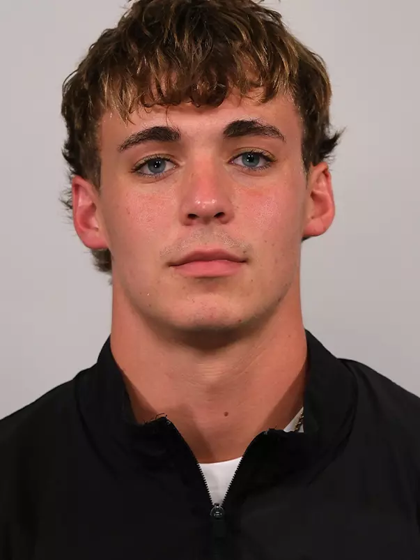 Ryan Farmer Headshot