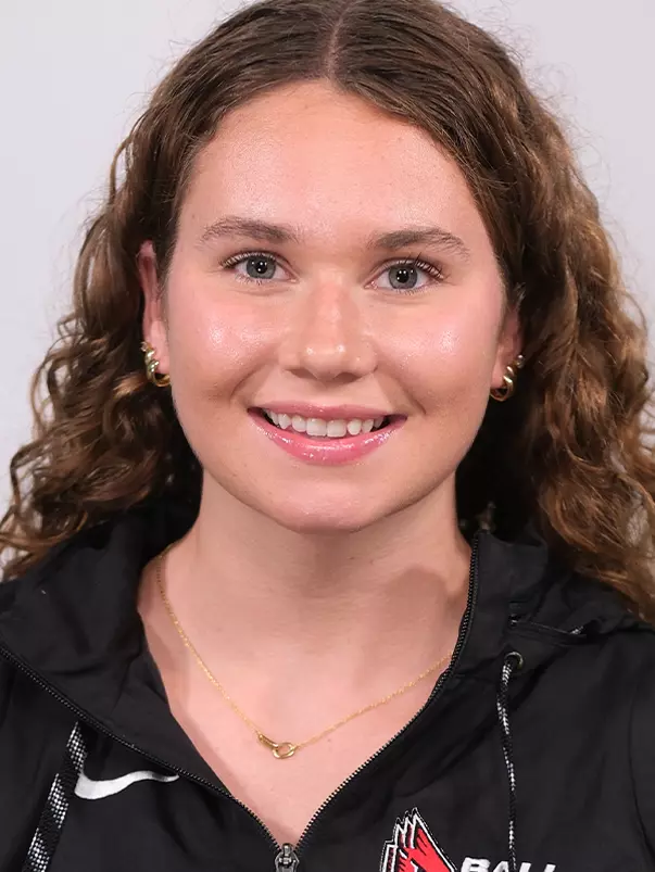 Reagan Graves Headshot