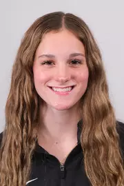 Grace Oertle Headshot