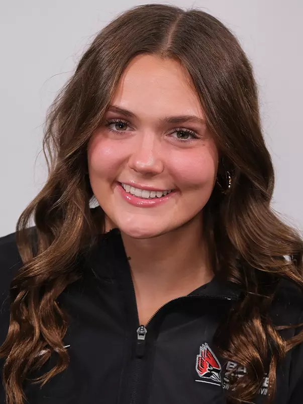 Olivia Owens Headshot