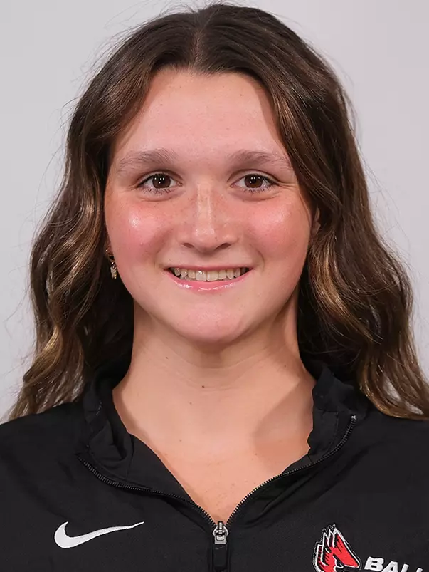 Ella Sears Headshot