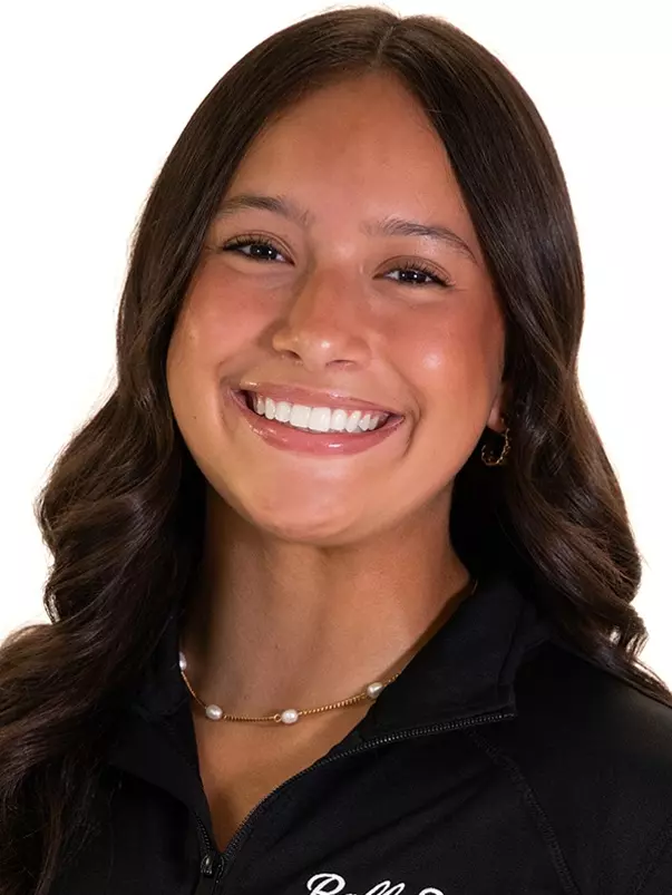 Headshot Featuring Viviana Campuzano in a Black Ball State Shirt